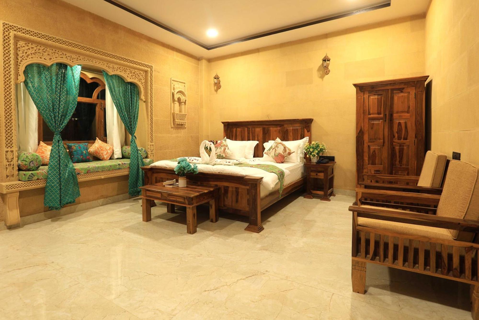 Hotel Golden Signature Jaisalmer Esterno foto